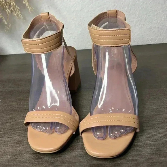 Linea Paolo Emmie Tan Faux Leather Block Heels - Picture 2 of 10